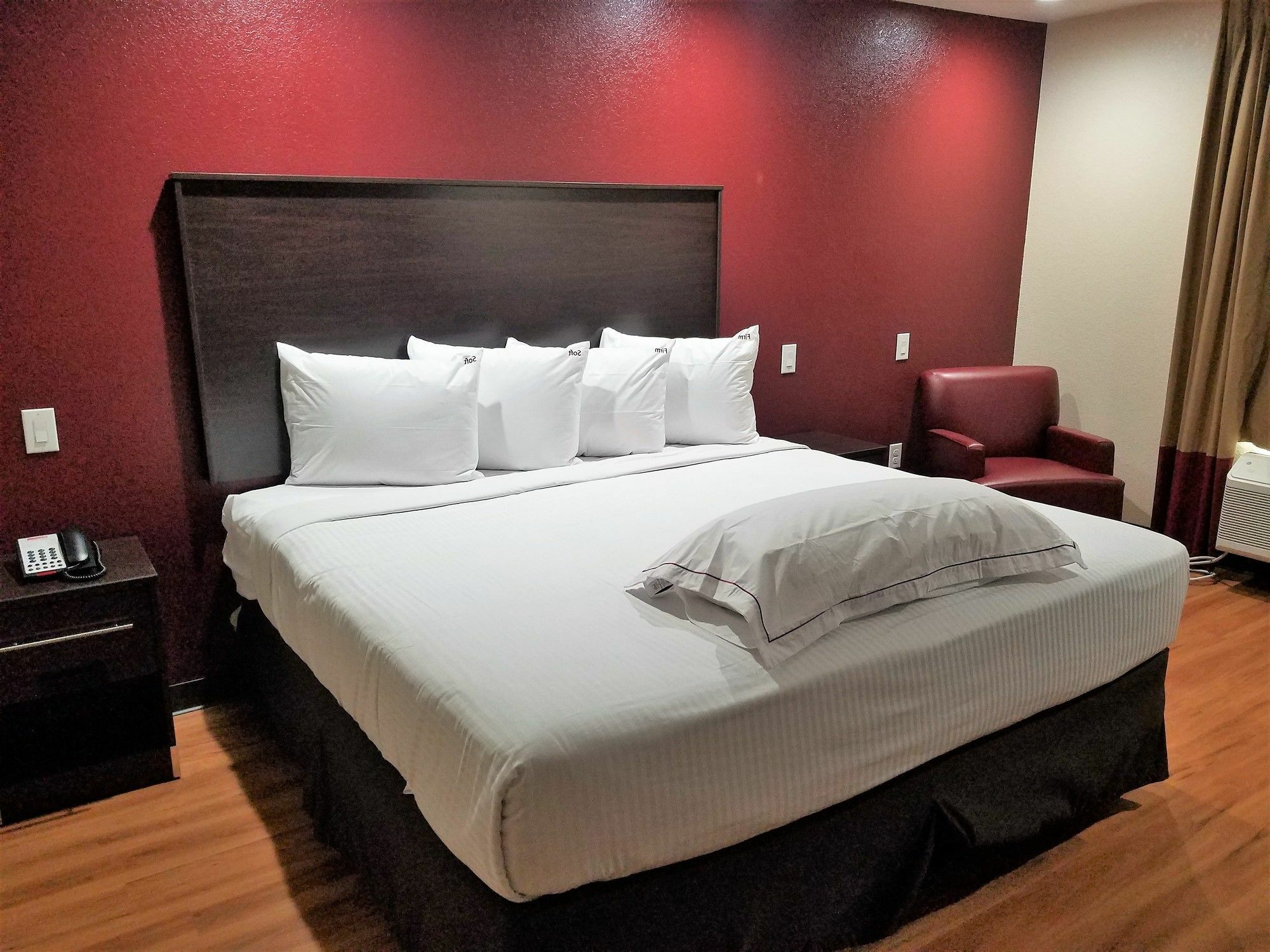 Red Roof Plus+ Fort Worth - Burleson